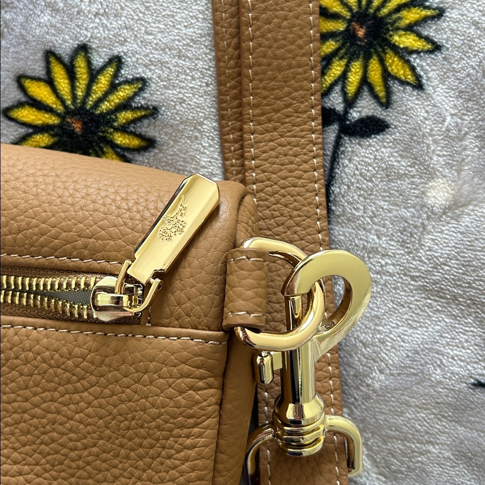 Brown Leather Crossbody Bag - Picture 5 of 9